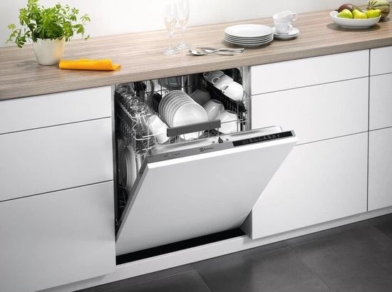 Встраиваемая посудомоечная машина Electrolux ESL 5360 LA