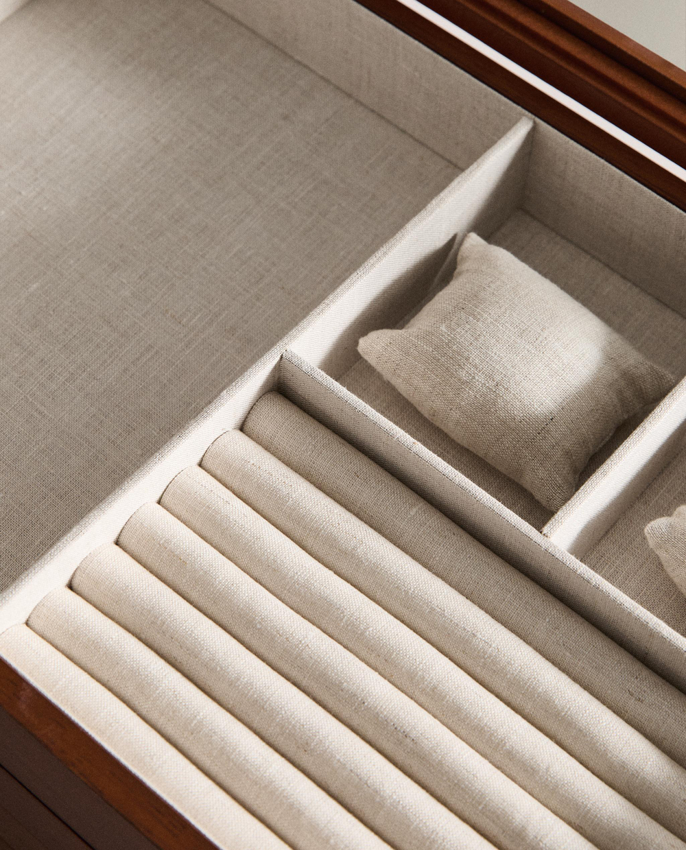 Zara Home Шкатулка из дерева, цвет коричневый, 38 см