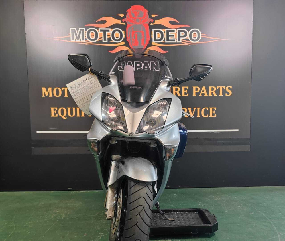 Honda VFR800A , 2006