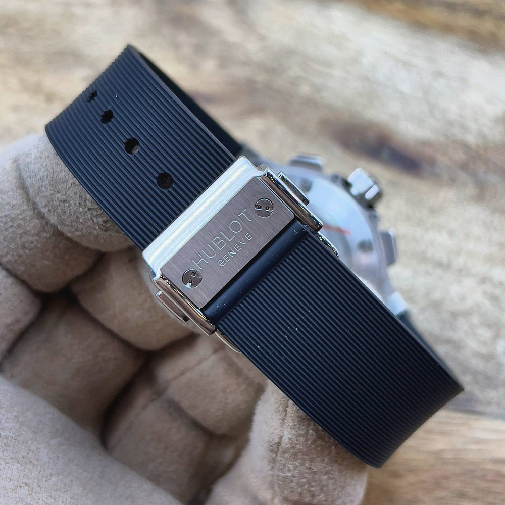 Часы Hublot