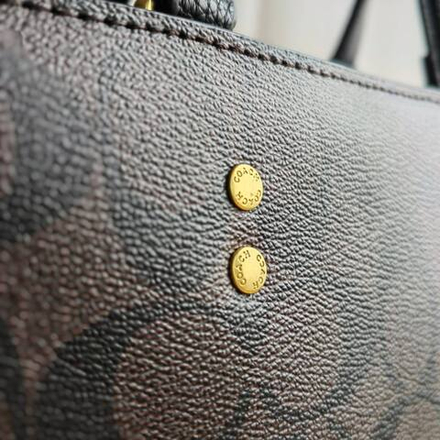 Сумка Tote COACH