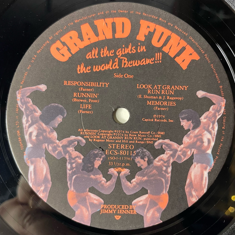 Винтажная виниловая пластинка LP Grand Funk Rainroad All The Girls In The World Beware (Япония 1975) (Без Оби)