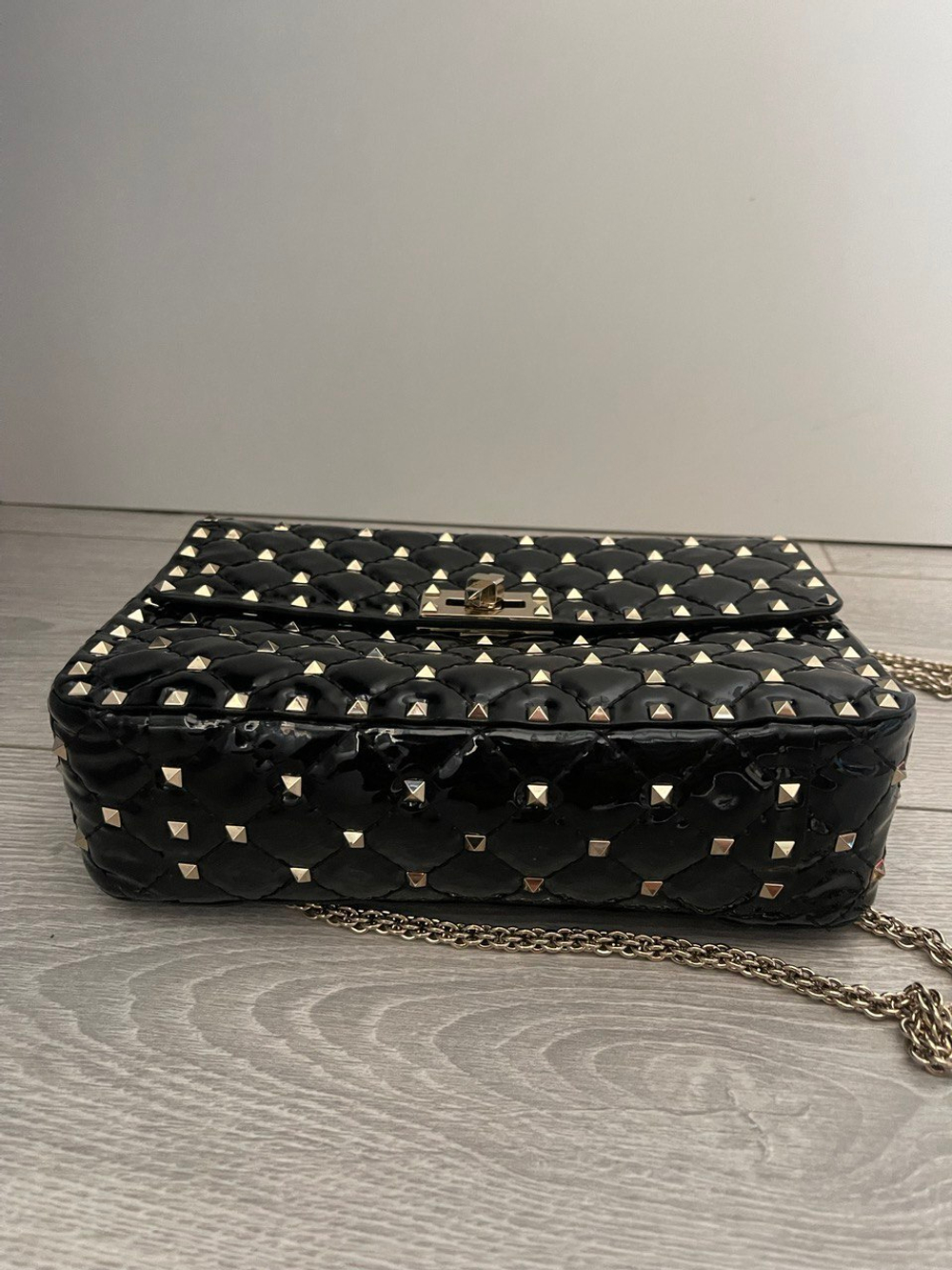 Сумка Valentino Rockstud Spike medium