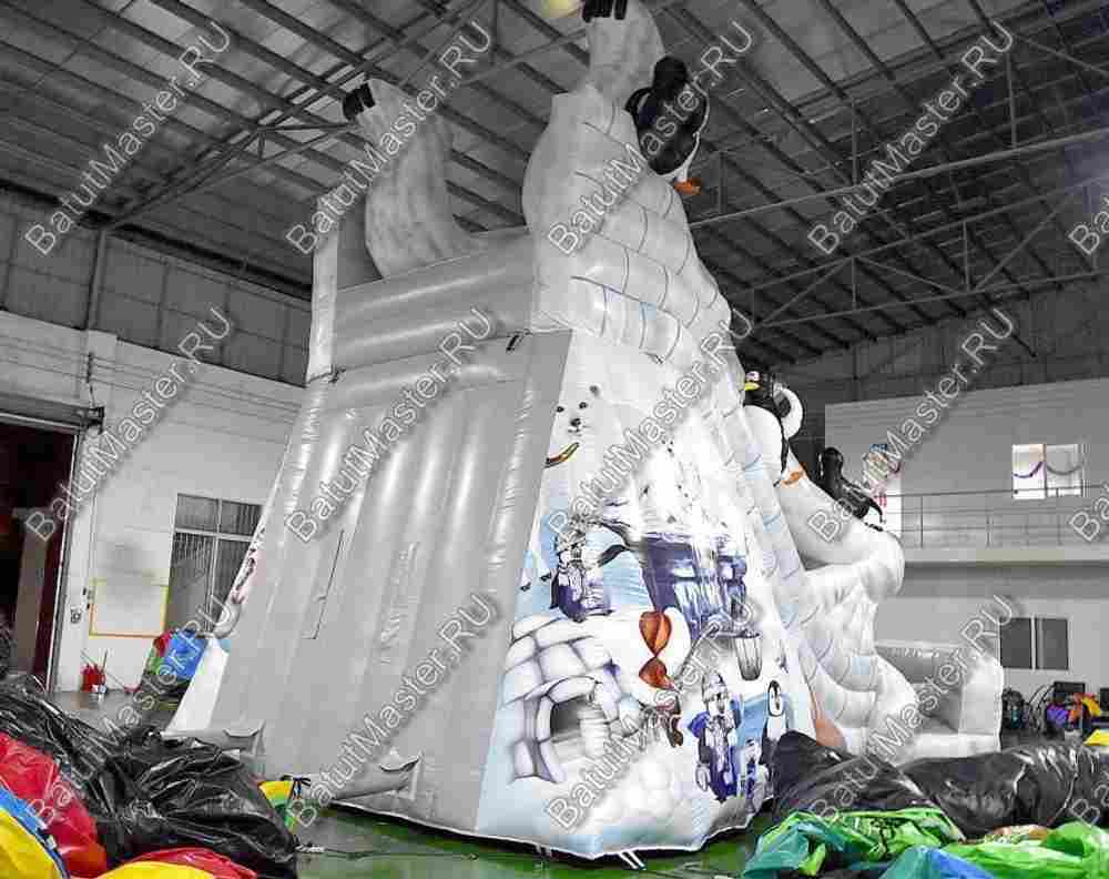 Большой надувной батут-горка "Мишка на севере"