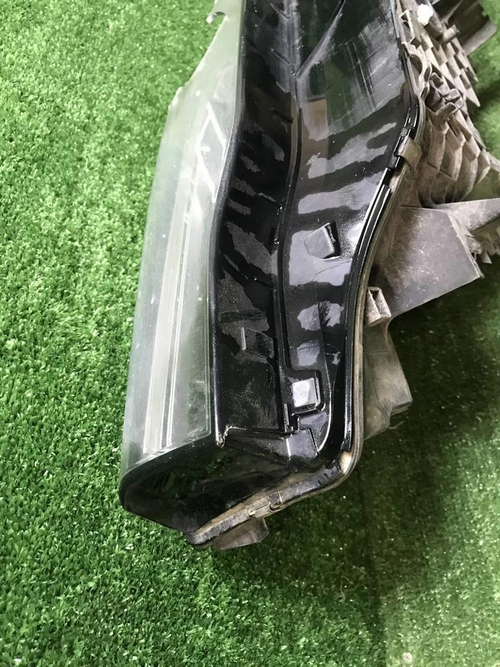 Фара левая BMW X7 G07 (2019-2022) LED