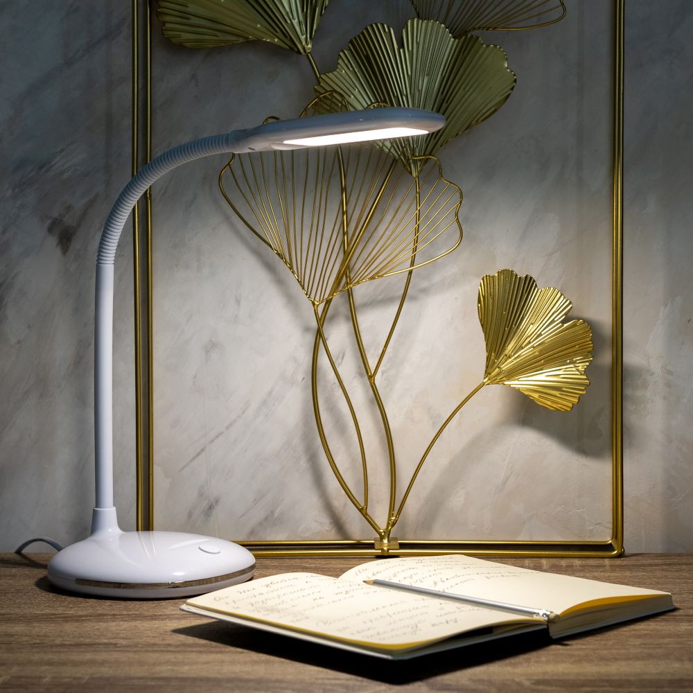 TLD-561 White-LED-450Lm-4500K Светильник настольный. 7W. Механический выключатель. Белый. ТМ Uniel