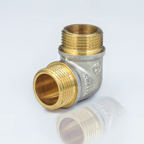 Угольник латунный никелированный 90° наружная/наружная резьба