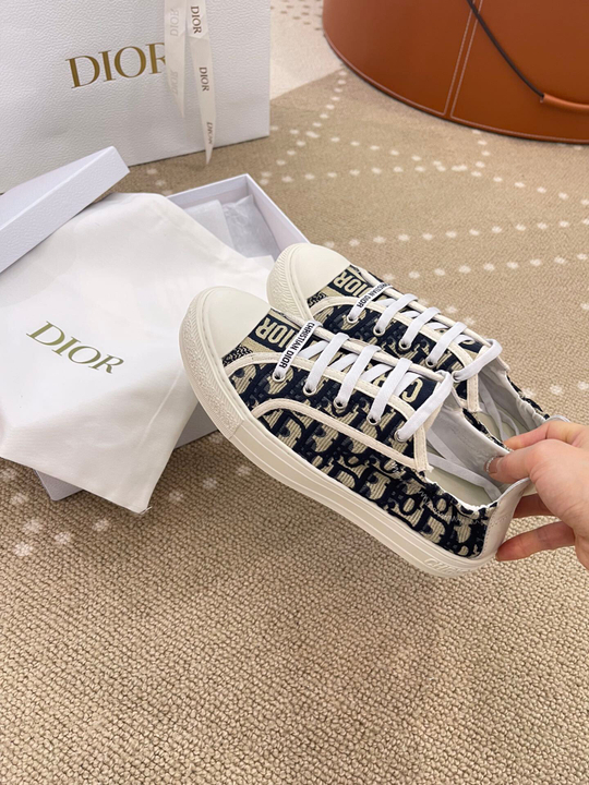 Christian Dior Walk'n'Dior Sneaker