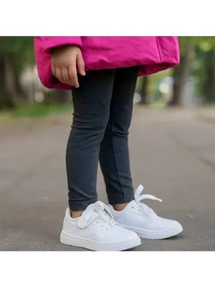 Кроссовки для девочки