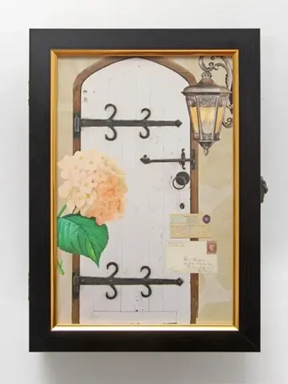 Ключница настенная