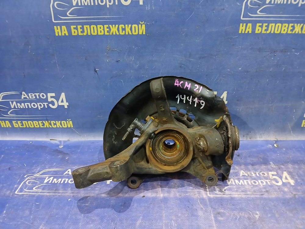 Ступица передняя правая TOYOTA IPSUM 2001-2009