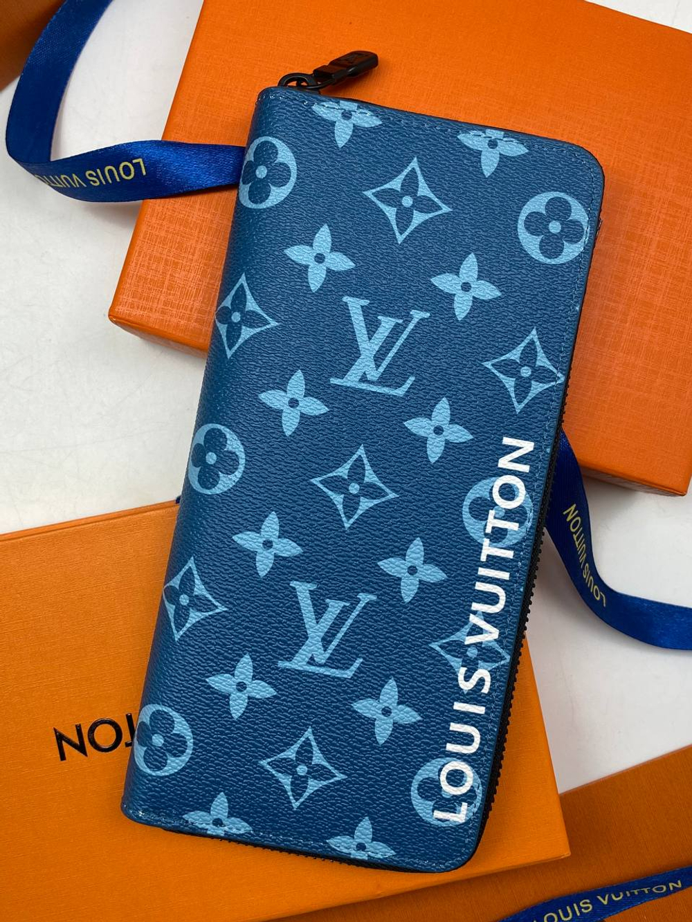 Кошелёк Louis Vuitton