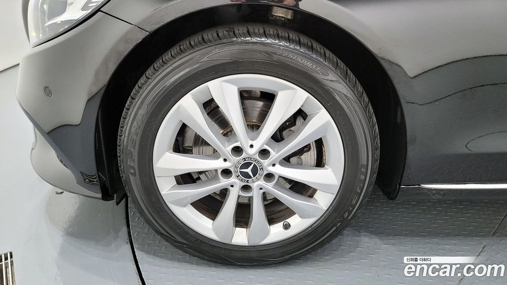 Mercedes-Benz C-Class W205 C200 Avangarde (02.2020)