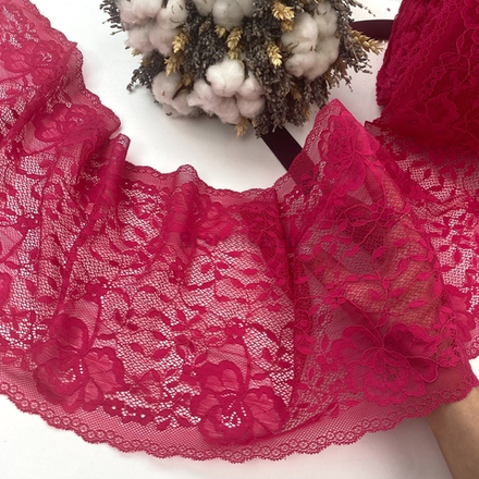 Кружево эластичное малиновое 22 см