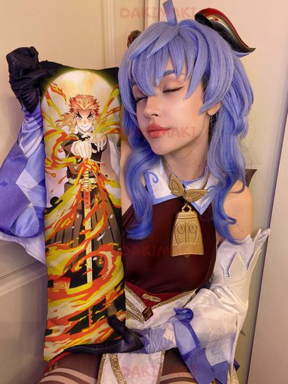 Мини дакимакура Кеджуро Ренгоку из Клинок, рассекающий демонов арт. M0459, 60х20 см