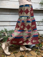 Длинная шерстяная юбка с орнаментом