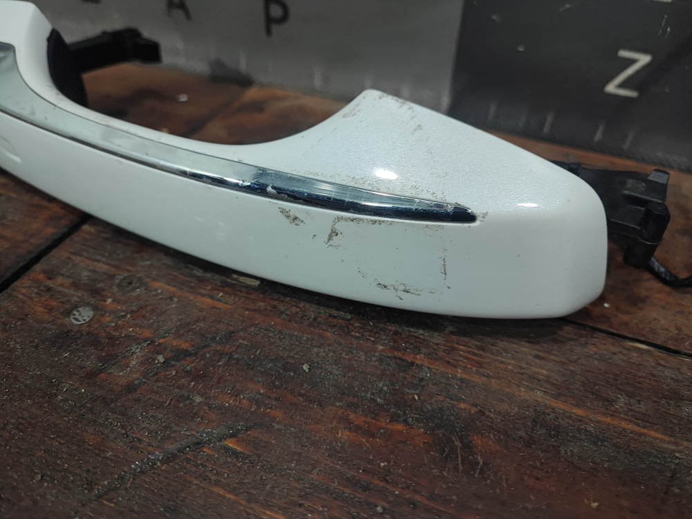 Ручка двери передняя правая внешняя Geely Monjaro 21-нв Б/У Оригинал 5077099500A13