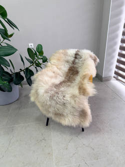 Шкура коврик меховой прикроватный овчина, 120х65 см.