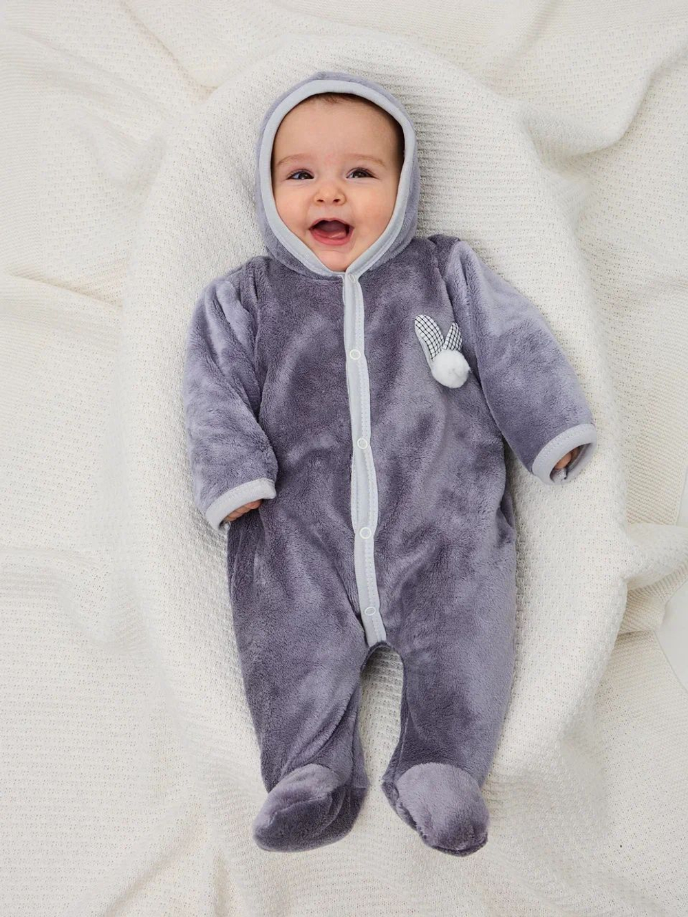 Комбинезон для малышей. Комбинезон для новорожденных