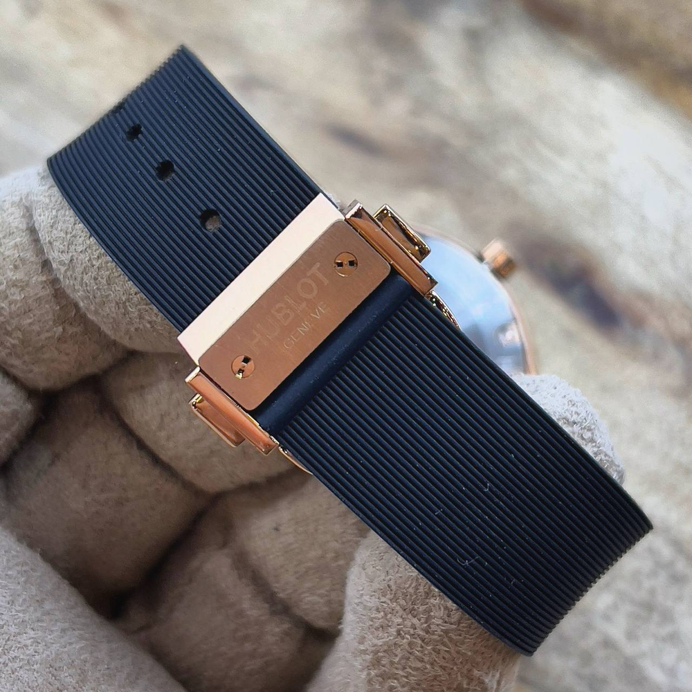 Часы Hublot