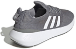 Кроссовки Adidas Originals Swift Run 22