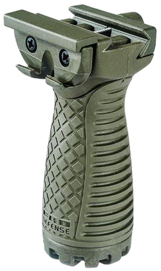 Прорезиненная рукоять с боковой планкой Пикатинни