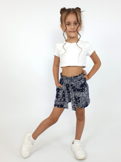 18-09-11 Шорты для девочки
