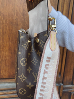 Louis Vuitton Cluny