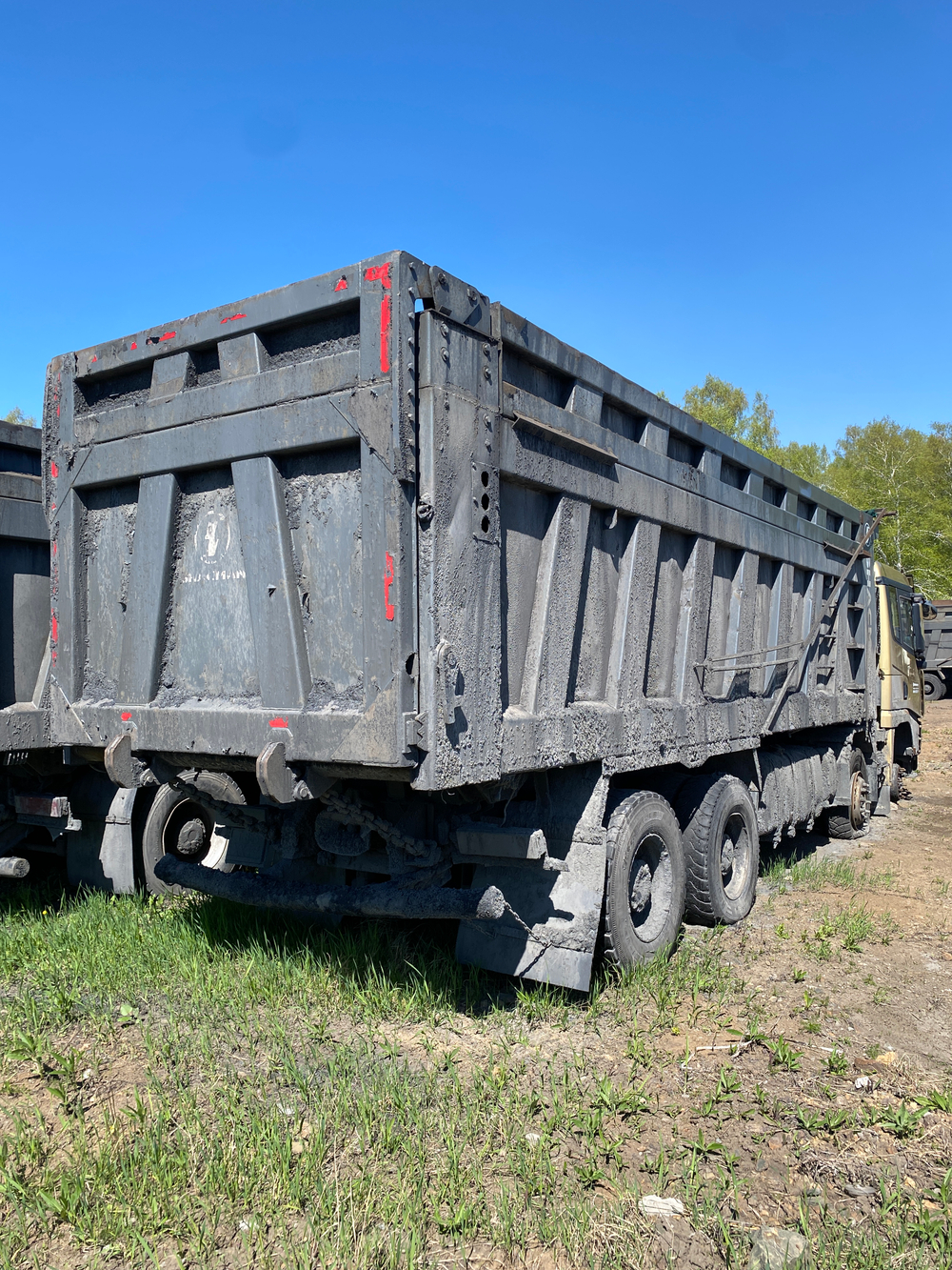 Shacman (Shaanxi) SX* 8x4 Самосвал SX331863366 (Дизельный, 12,5 л, 544 л.с., МТ)