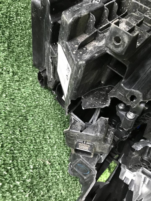 Битая Фара левая BMW X5 G05 X6 G06 (18-23) Laser