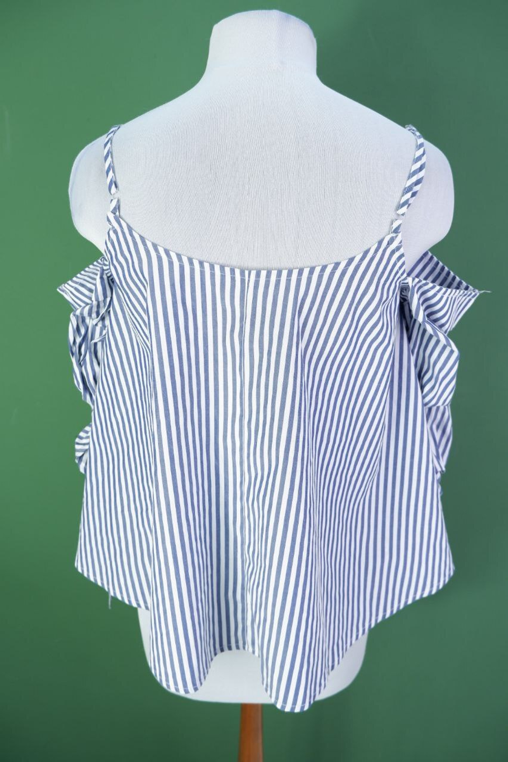 Блузка AMISU стильная 46 размер