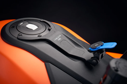 Evotech Performance Крепление телефона Quad Lock KTM 1390 Super Duke R PRN014568-016738
