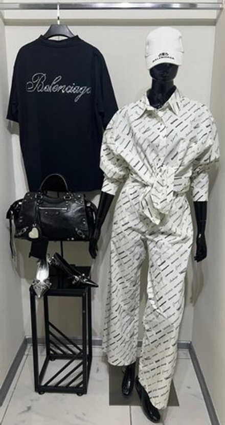 Костюм Balenciaga