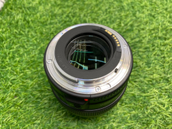 Canon EF 100mm 2 USM
