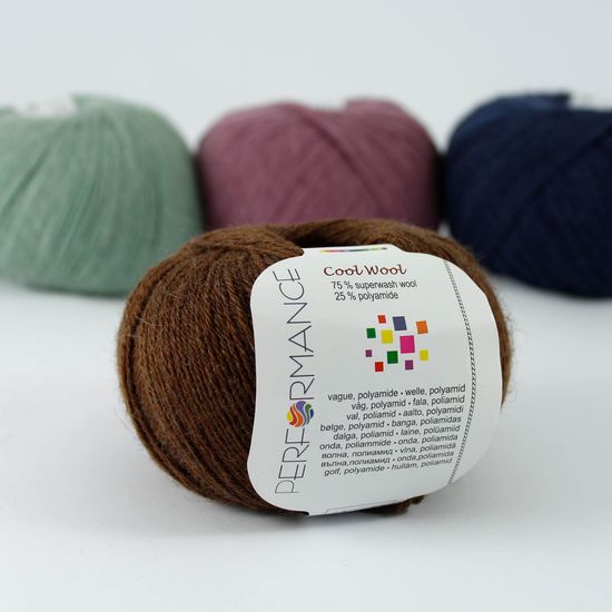 Пряжа Cool Wool 4-ply PERFORMANCE (75% шерсть супервош, 25% полиамид)