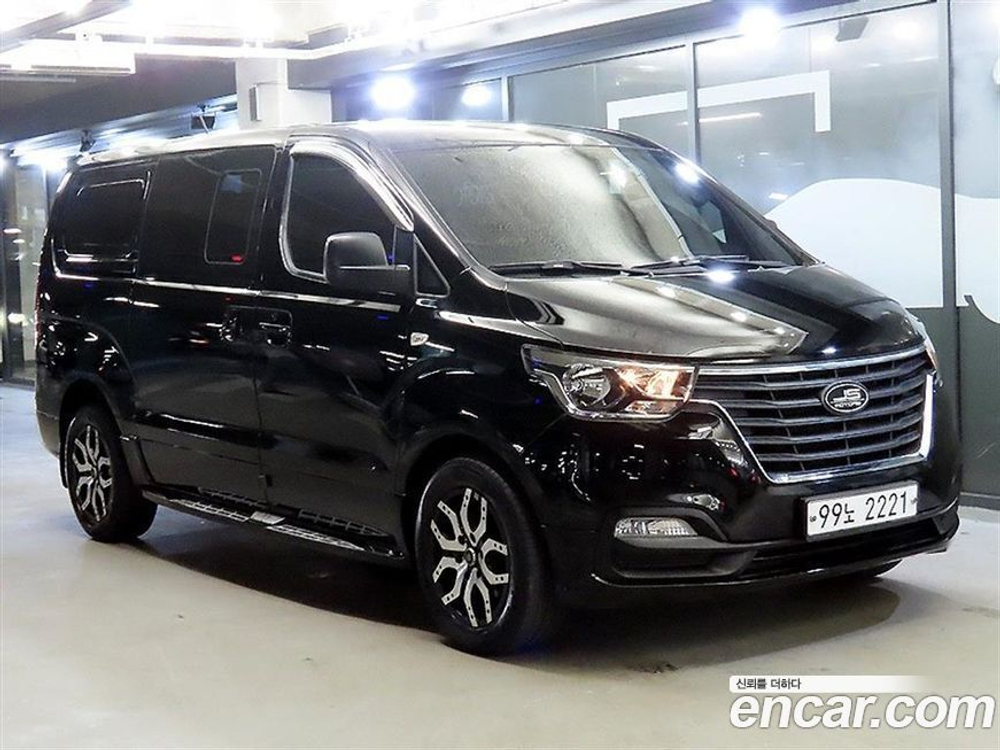 Hyundai The New Grand Starex Van 5인승 (05.2020)