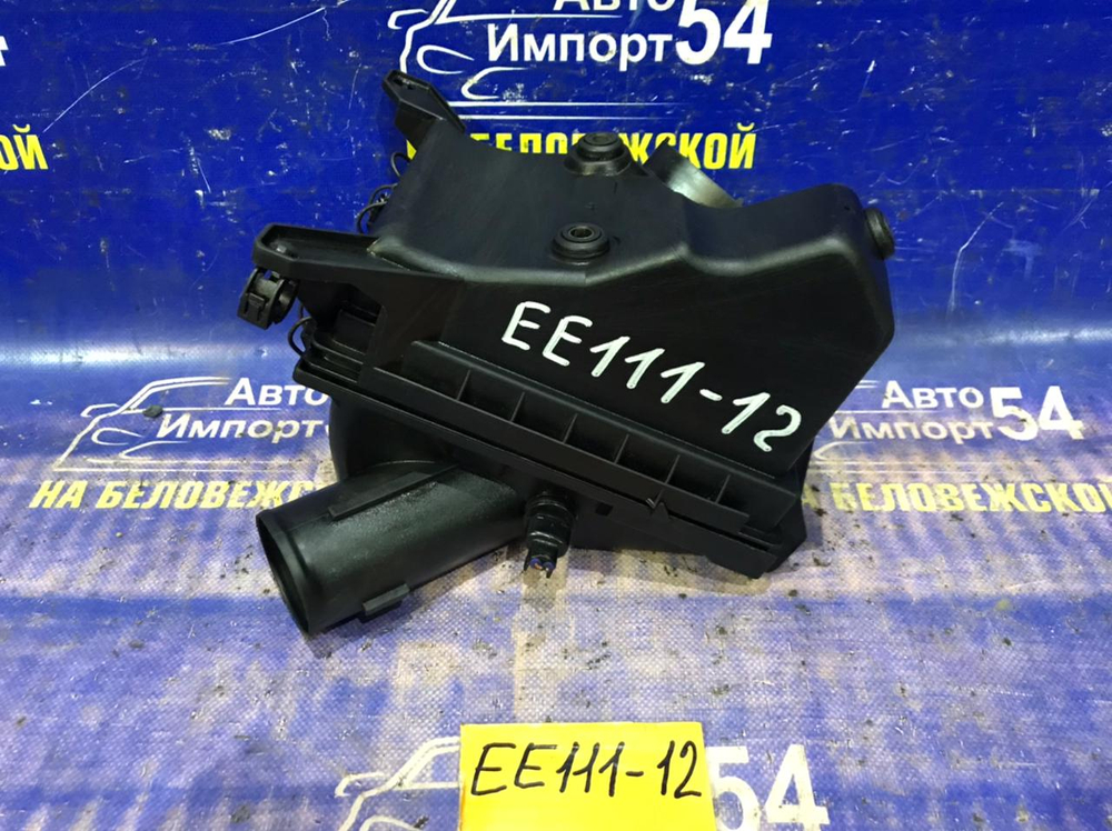 Корпус воздушного фильтра TOYOTA COROLLA 1999