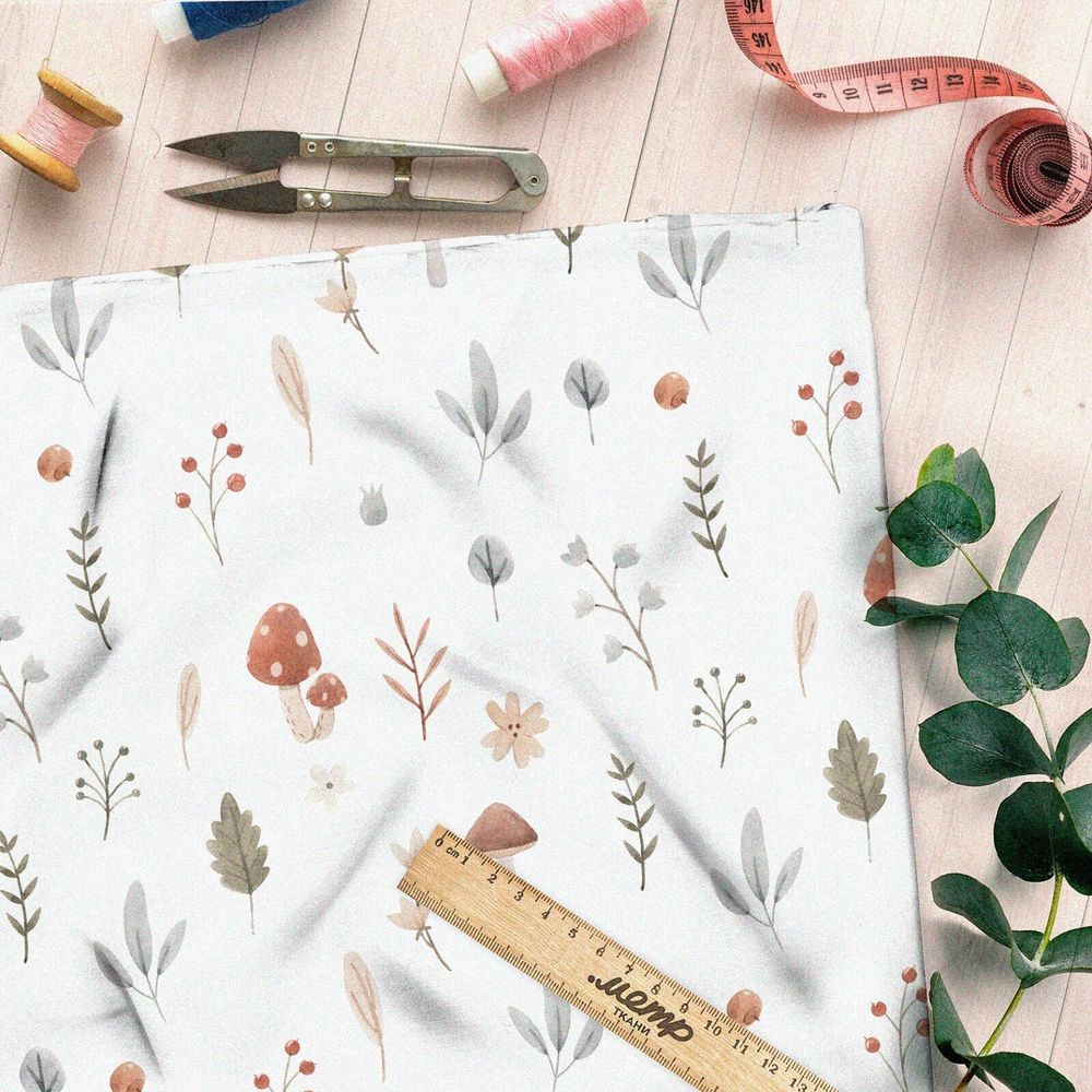 Ткань габардин осенние грибы с листочками