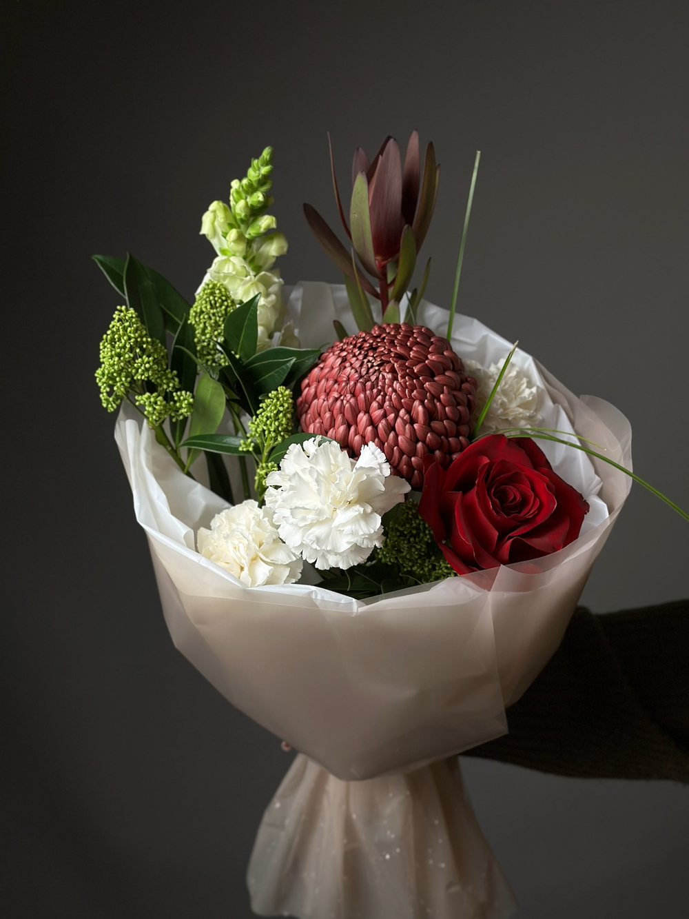 Сборный букет «Зелёные ритмы»