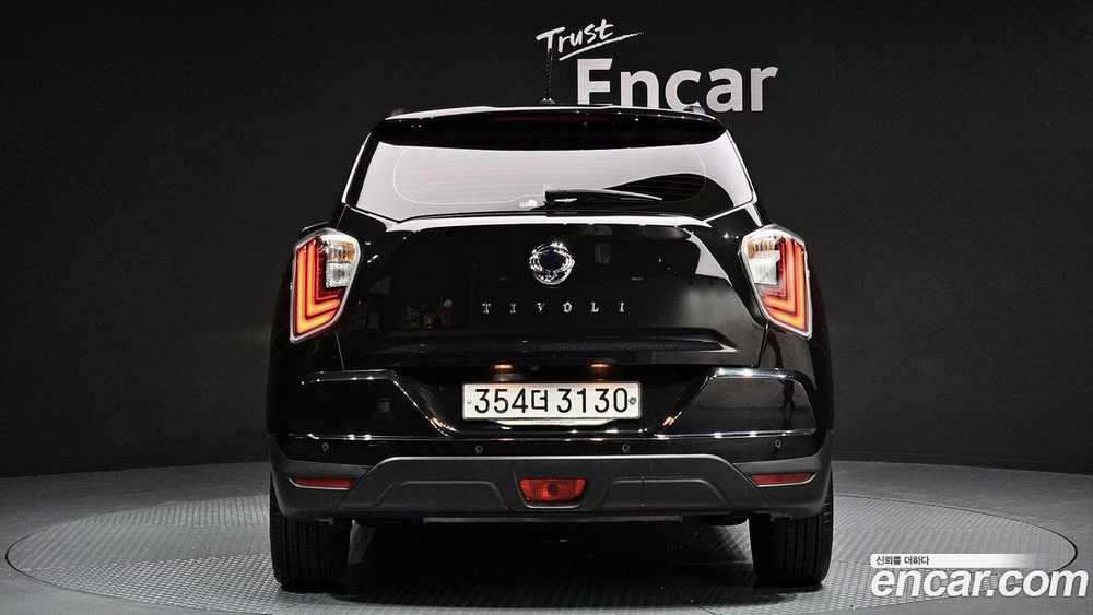 KG Mobility (Ssangyong) Very New Tivoli Бензин 1.5 2WD (01.2020)