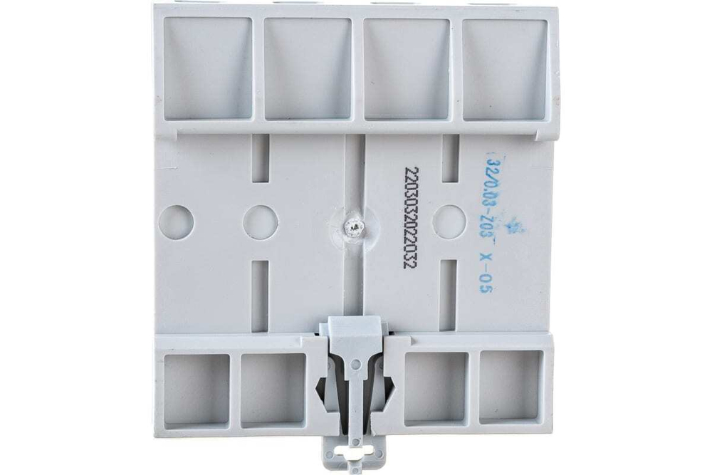 Выключатель дифференциальный (УЗО) ВД1-63 4Р 32А 30мА IEK