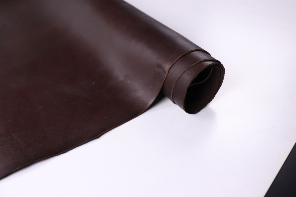 1,3-1,5 Кожа лицевая Махагон с отделкой Oil Wax 170дм² (КЛ)