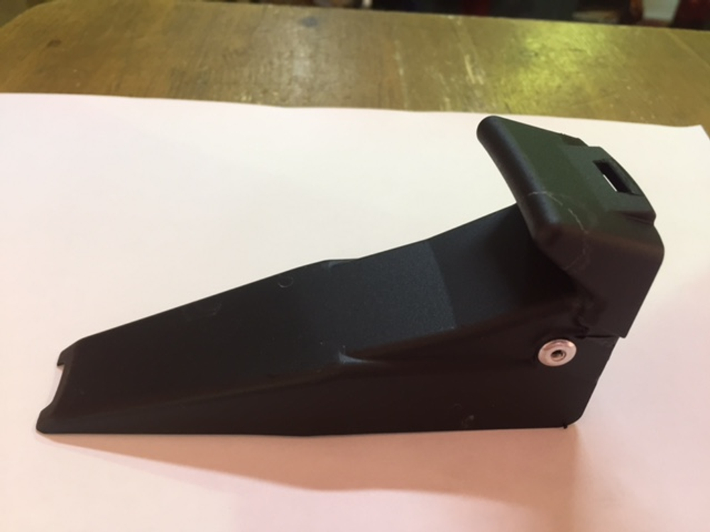 Пластиковые накладки (4 шт) на зажимные кулачки для Monty 1270