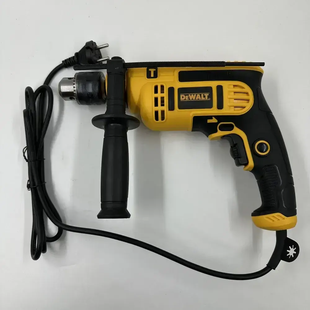 Дрель ударная электрическая DeWALT 650W с регулировкой оборотов. DWD014S