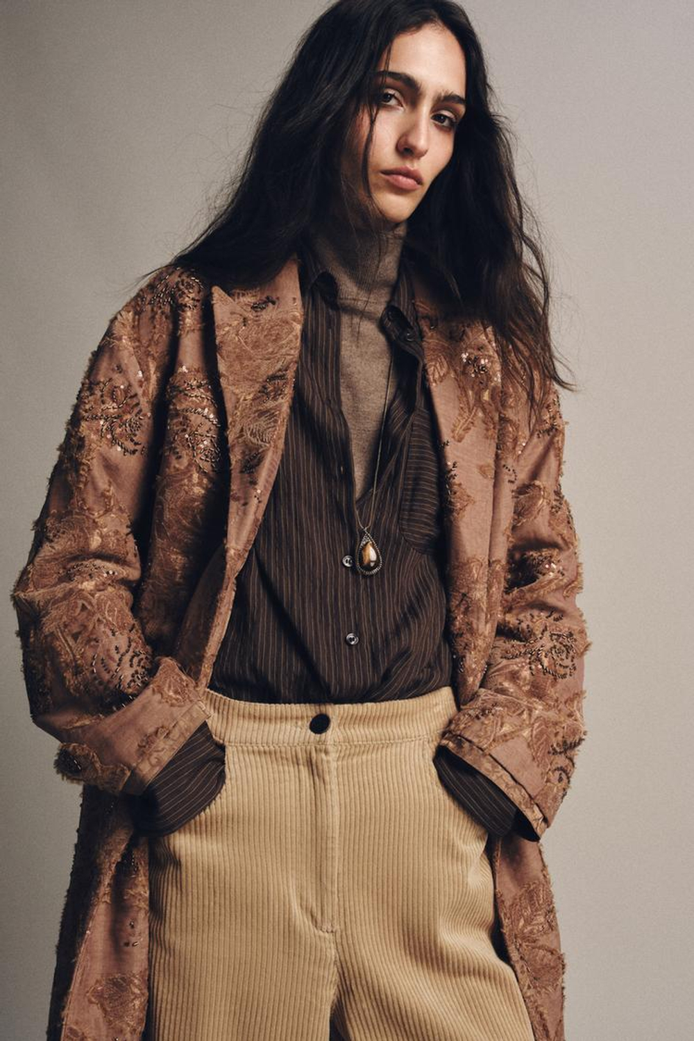 ZARA ДЛИННОЕ ПАЛЬТО С ВЫШИВКОЙ — ZW COLLECTION LIMITED EDITION, БЛЕДНО-РОЗОВЫЙ