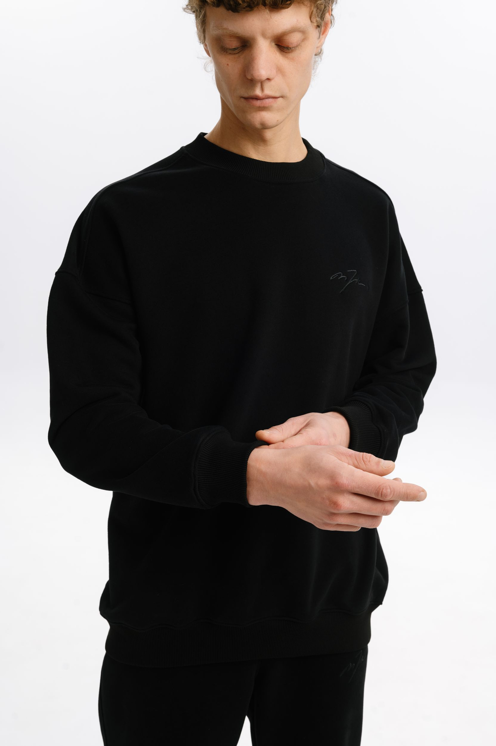 Толстовка Mazzika Unisex удлиненная, цвет черный