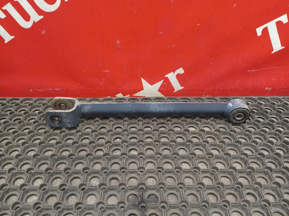 Стойка стабилизатора переднего 2019г