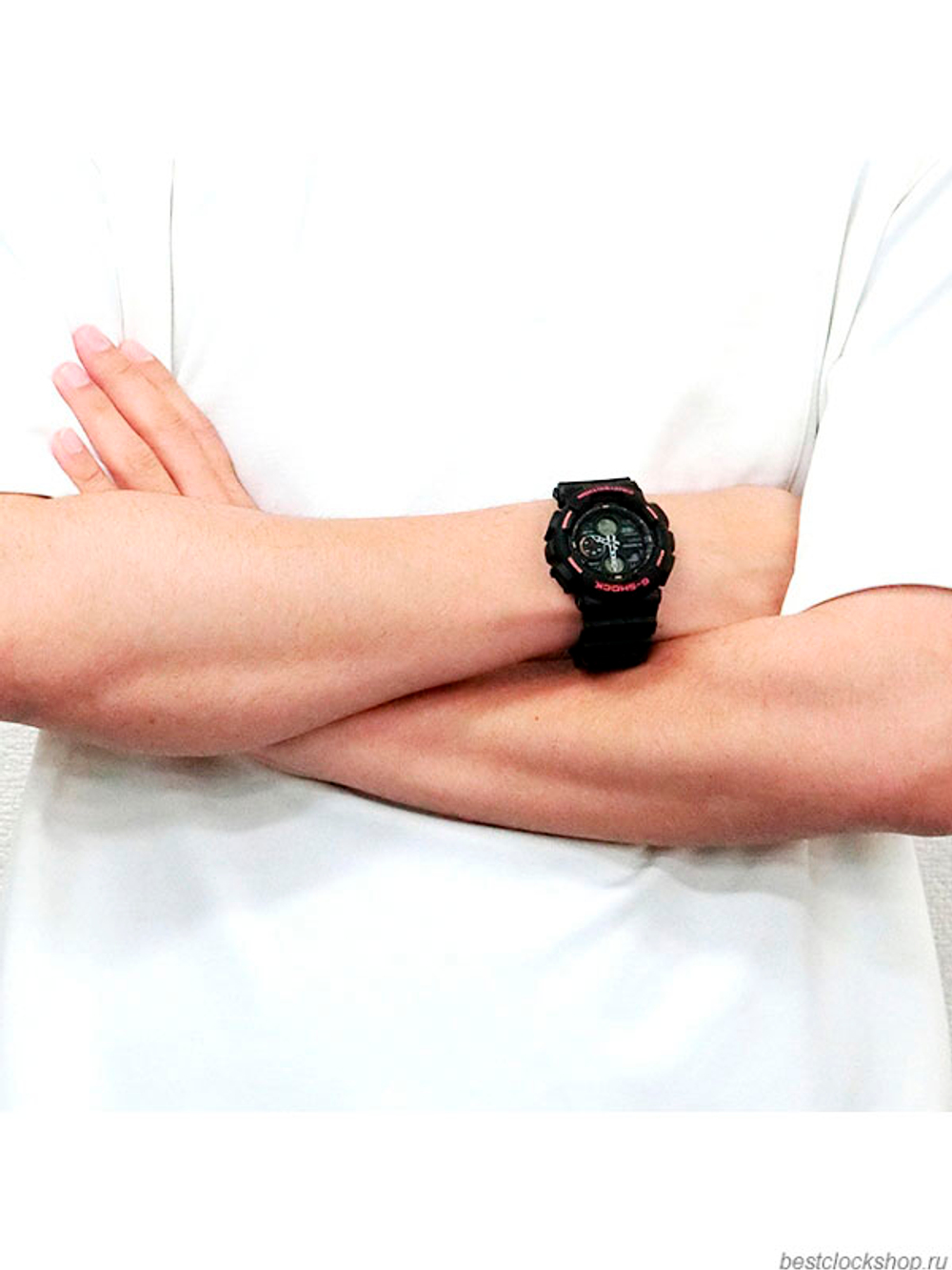 Часы Casio GA-140-1A4ER