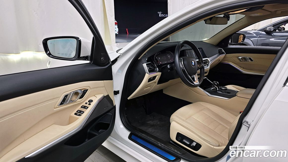 BMW 3 Series (G20) 320i Luxury (05.2020)
