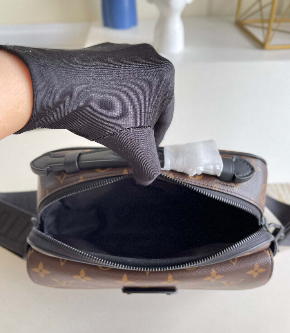 Louis Vuitton S-Lock Messenger